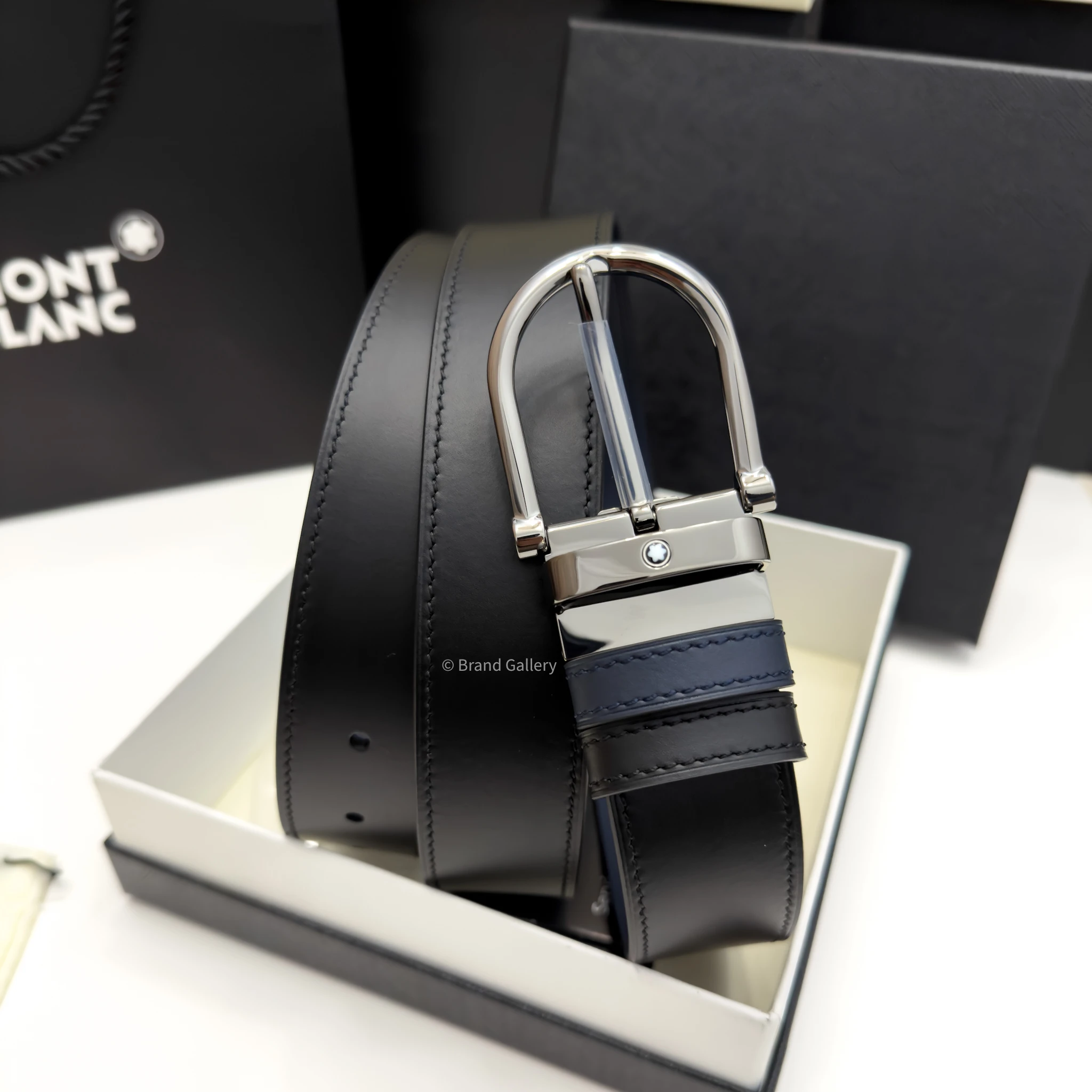 Horseshoe Buckle Blue & Black Leather Belt - A&A Brand Gallery - Egypt