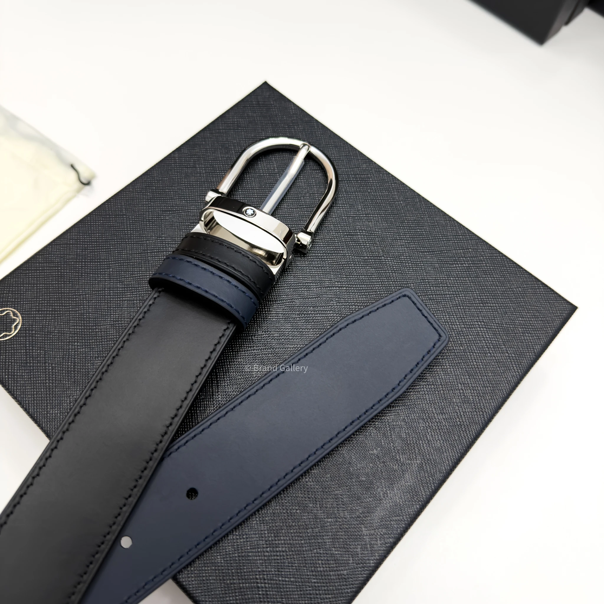 Horseshoe Buckle Blue & Black Leather Belt - A&A Brand Gallery - Egypt