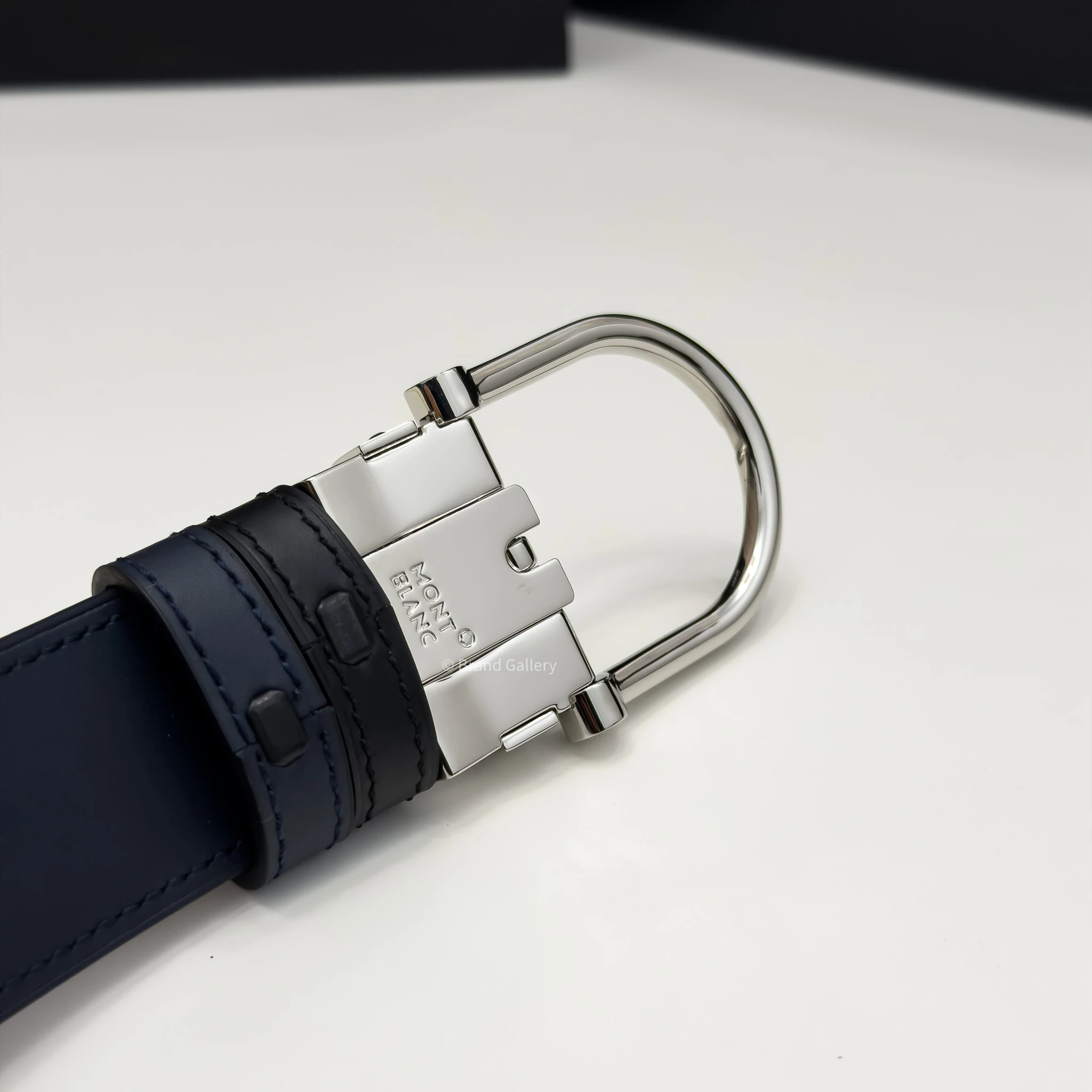 Horseshoe Buckle Blue & Black Leather Belt - A&A Brand Gallery - Egypt