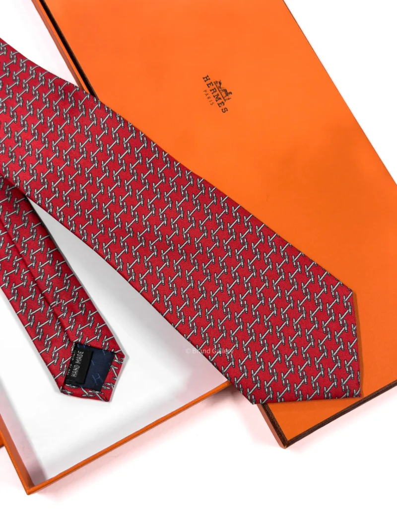 Hermes Red H Manchettes Silk Tie - Luxury tie - A&A Brand Gallery Egypt
