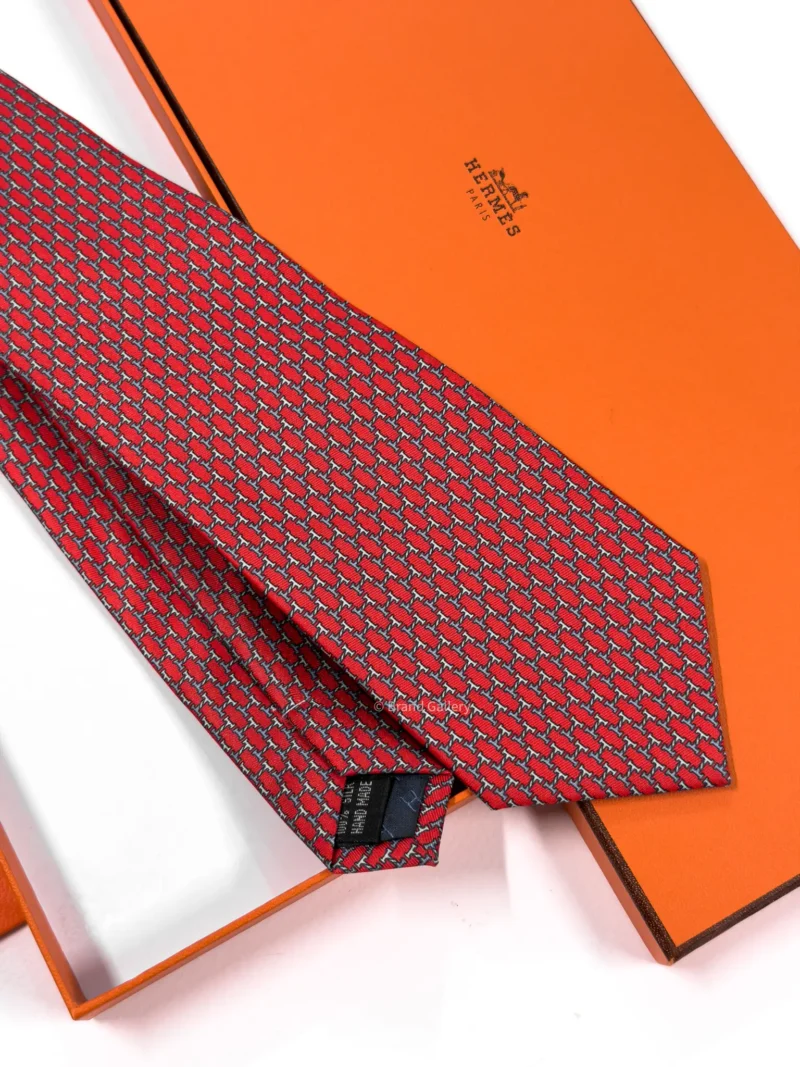 Hermes Red H Twist Silk Tie - Luxury tie - A&A Brand Gallery Egypt