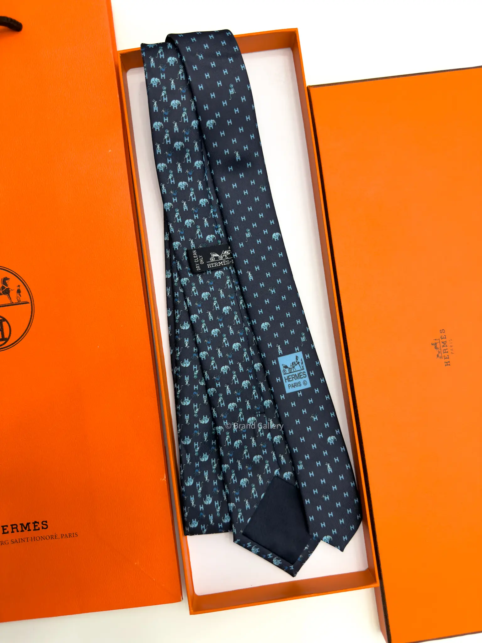 Hermes Marine Figure Libre Tie - Luxury tie - A&A Brand Gallery Egypt