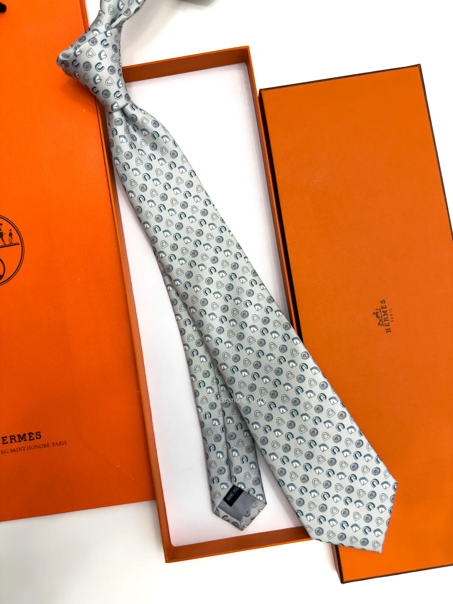 Hermes Grey Fer H Cheval Tie - Luxury tie - A&A Brand Gallery Egypt