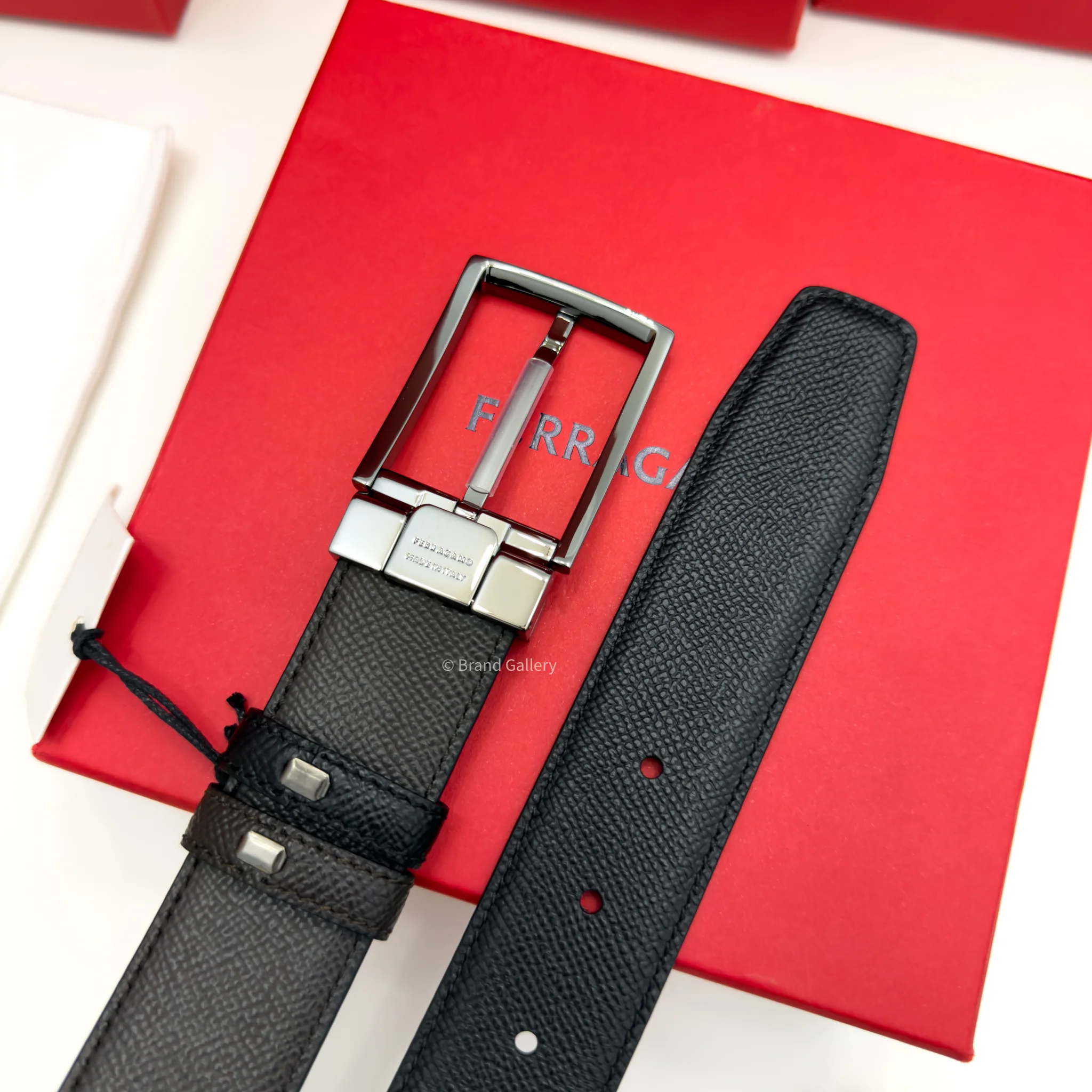Ferragamo Gancini Gun-Metal pebbled Reversible Leather Belt - Luxury belt - A&A Brand Gallery Egypt