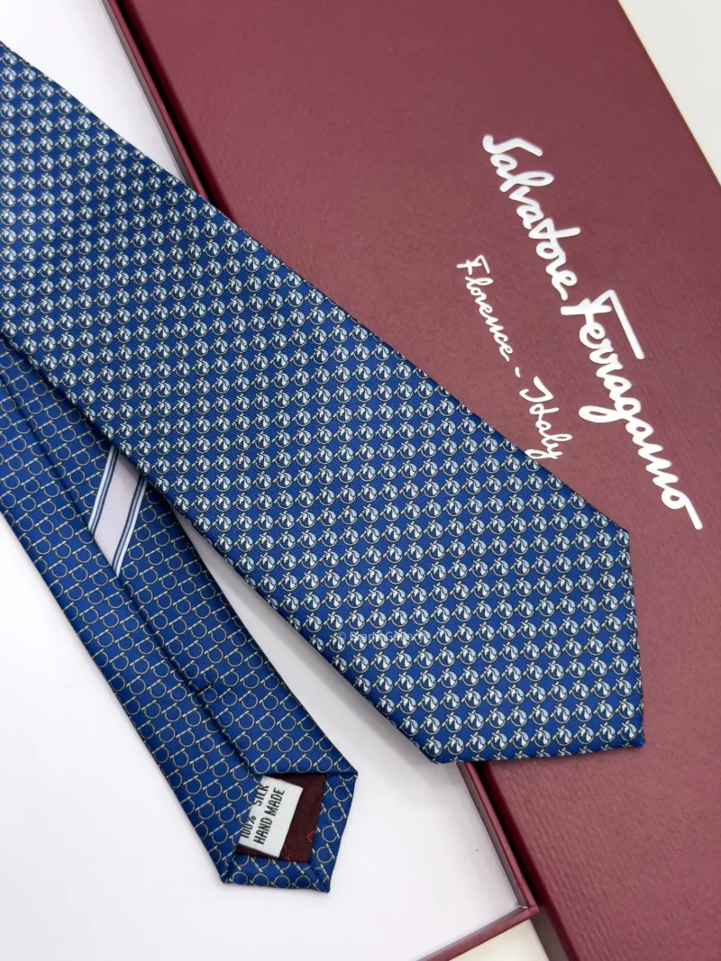 Ferragamo blue Pegasus print silk tie