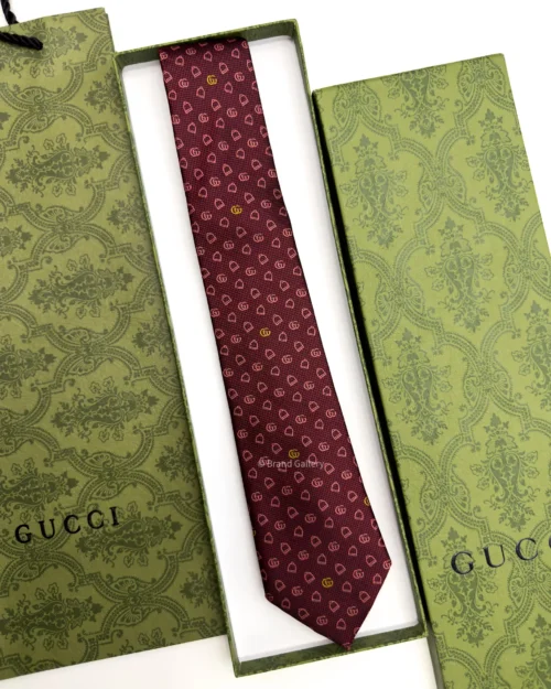 Gucci burgundy and pink GG silk jacquard tie