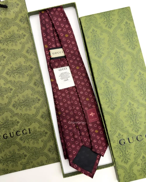 Gucci burgundy and pink GG silk jacquard tie