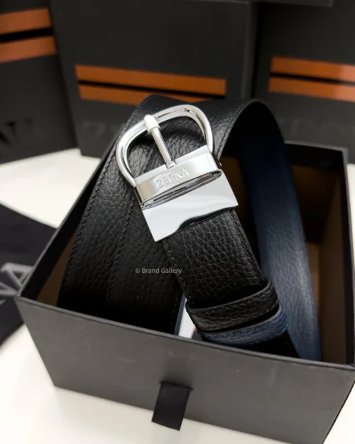 Zegna reversible black and navy blue grained leather belt with shiny silver buckle