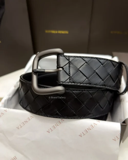 Bottega Veneta black Intrecciato woven leather belt with matte gunmetal-tone buckle