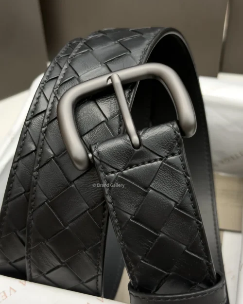 Bottega Veneta black Intrecciato woven leather belt with matte gunmetal-tone buckle