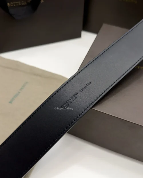 Bottega Veneta black Intrecciato woven leather belt with matte gunmetal-tone buckle