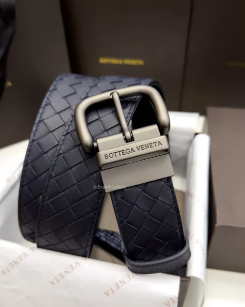 Bottega Veneta reversible blue and black leather belt with matte gunmetal buckle