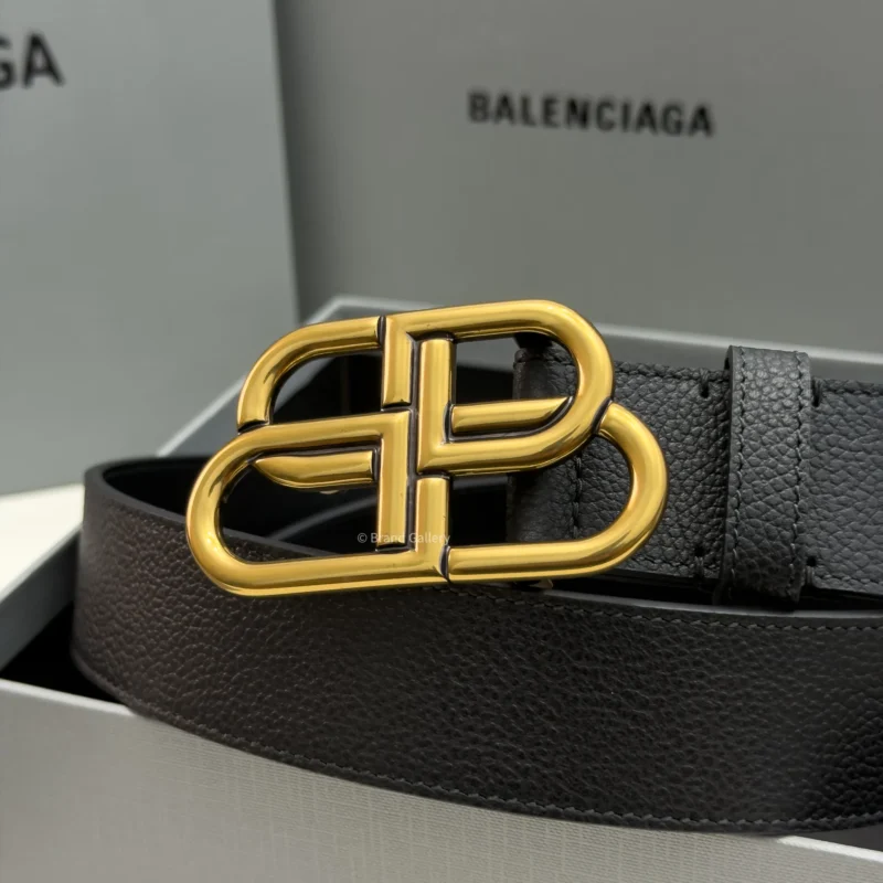 Balenciaga BB Large black grained calfskin belt with aged gold-tone buckle