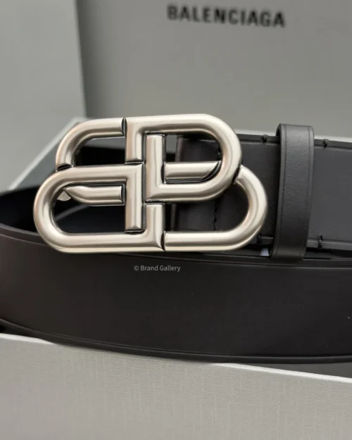 Balenciaga BB Large black smooth calfskin belt with aged silver interlocked buckle